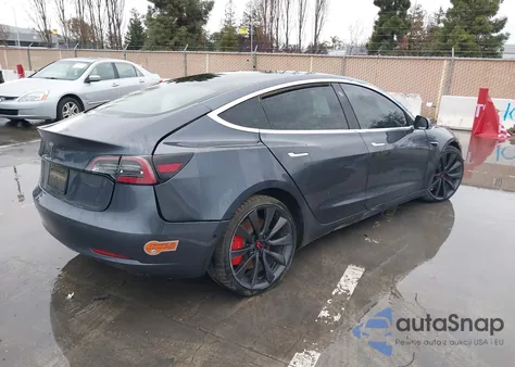 2020 Tesla Model 3 Performance Dual Motor All-Wheel Drive z USA, uszkodzony, nr VIN 5YJ3E1ECXLF647146